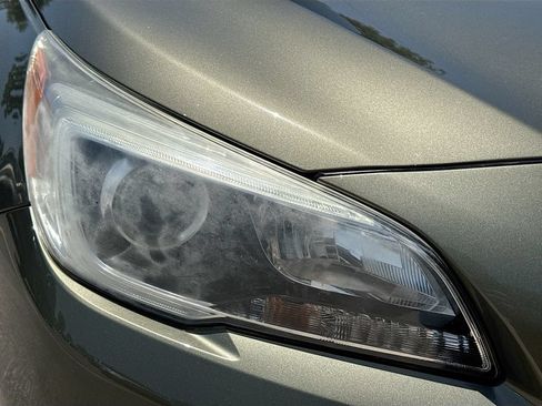 Used 2015 Subaru Outback 2.5i Limited AWD/4WD image 38
