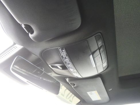 Used 2023 Mercedes-Benz C 300 Coupe image 17