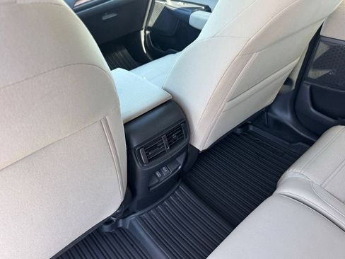 Used 2021 Honda CR-V EX image 12