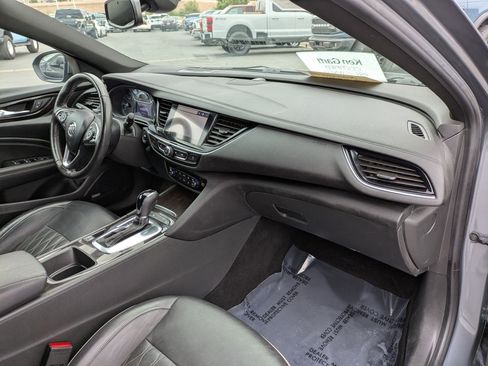 Used 2020 Buick Regal Avenir w/ Driver Confidence Package II FWD image 33
