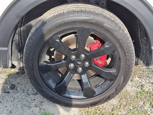 Used 2023 Ford Explorer ST w/ Equipment Group 401A AWD/4WD image 8
