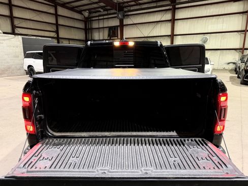 Used 2020 RAM 1500 Laramie AWD/4WD image 19