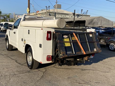 Used 2019 Ford F250 2WD Regular Cab Super Duty image 12