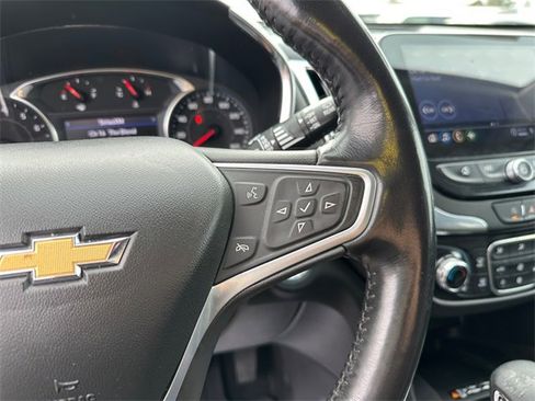 Used 2022 Chevrolet Equinox Premier image 22