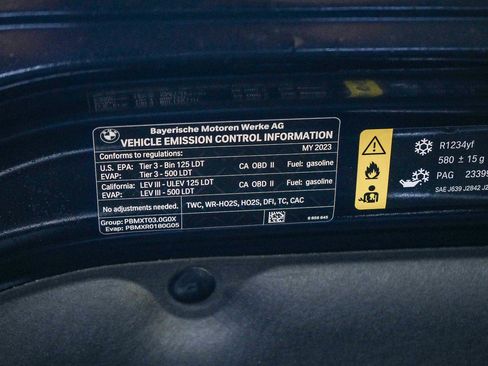 Used 2023 BMW X5 sDrive40i w/ Climate Comfort Package RWD image 26
