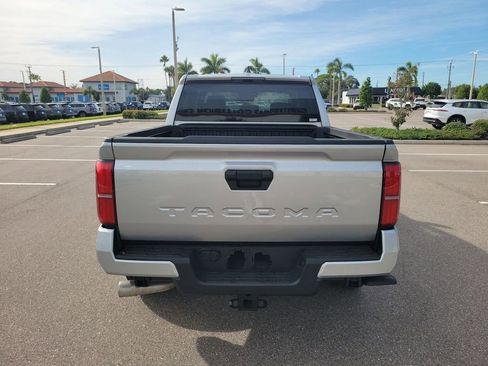 New 2025 Toyota Tacoma TRD Sport image 6