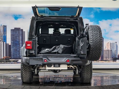 Used 2026 Jeep Wrangler Unlimited Rubicon 392 w/ Quick Order Package 27X Moab AWD/4WD image 12