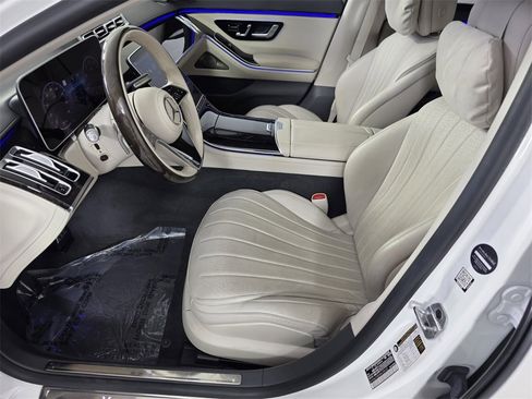 Certified 2022 Mercedes-Benz S 580 4MATIC Sedan image 9