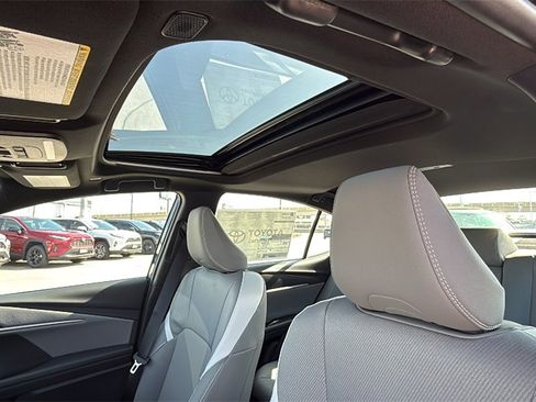 New 2026 Toyota Camry SE image 15