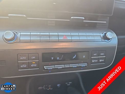 Used 2025 Hyundai Kona SEL AWD/4WD image 10