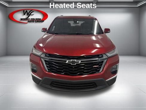 Used 2023 Chevrolet Traverse RS AWD/4WD image 2
