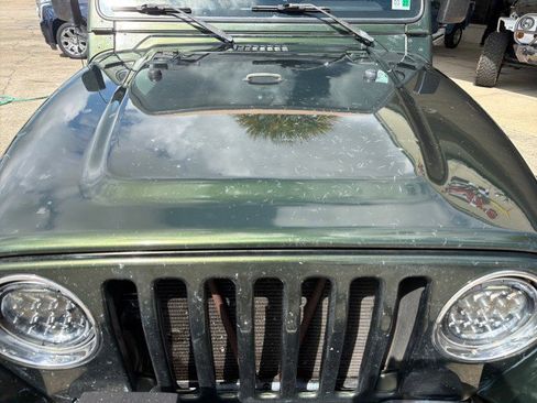 Used 1998 Jeep Wrangler Sahara AWD/4WD image 12