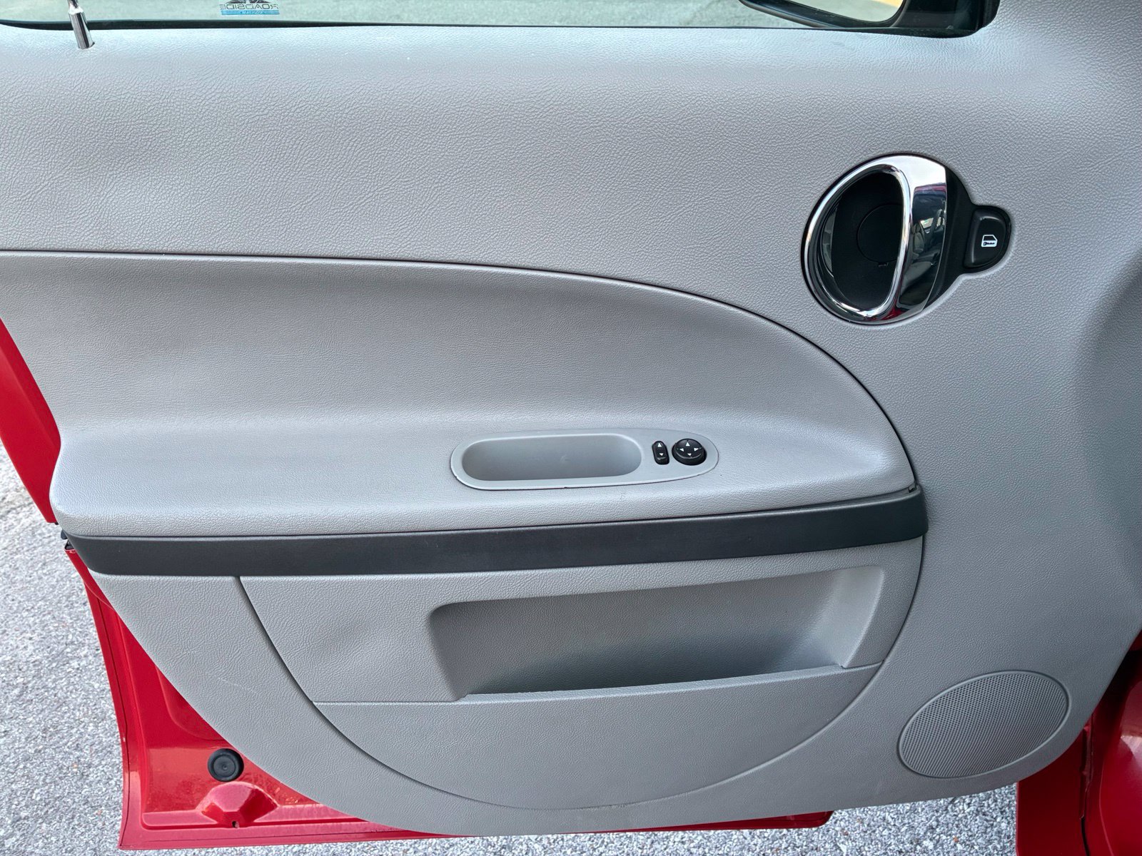 Used 2008 Chevrolet HHR LS FWD image 13