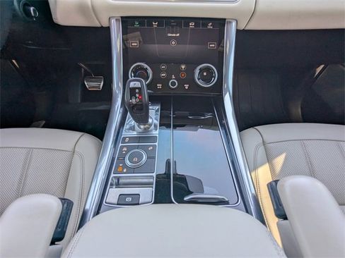 Used 2021 Land Rover Range Rover Sport HSE Silver Edition image 19