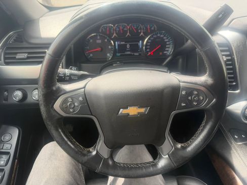 Used 2018 Chevrolet Suburban LT AWD/4WD image 20