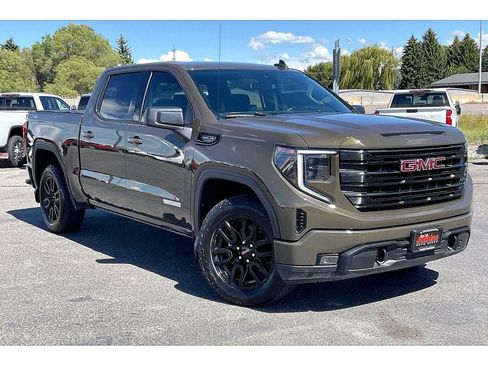 Used 2023 GMC Sierra 1500 Elevation w/ X31 Off-Road Package AWD/4WD image 2