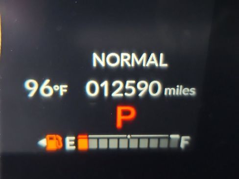 Certified 2025 Honda HR-V Sport image 13