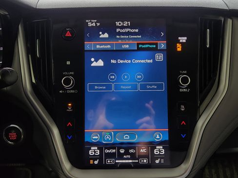 Used 2022 Subaru Outback Premium image 20