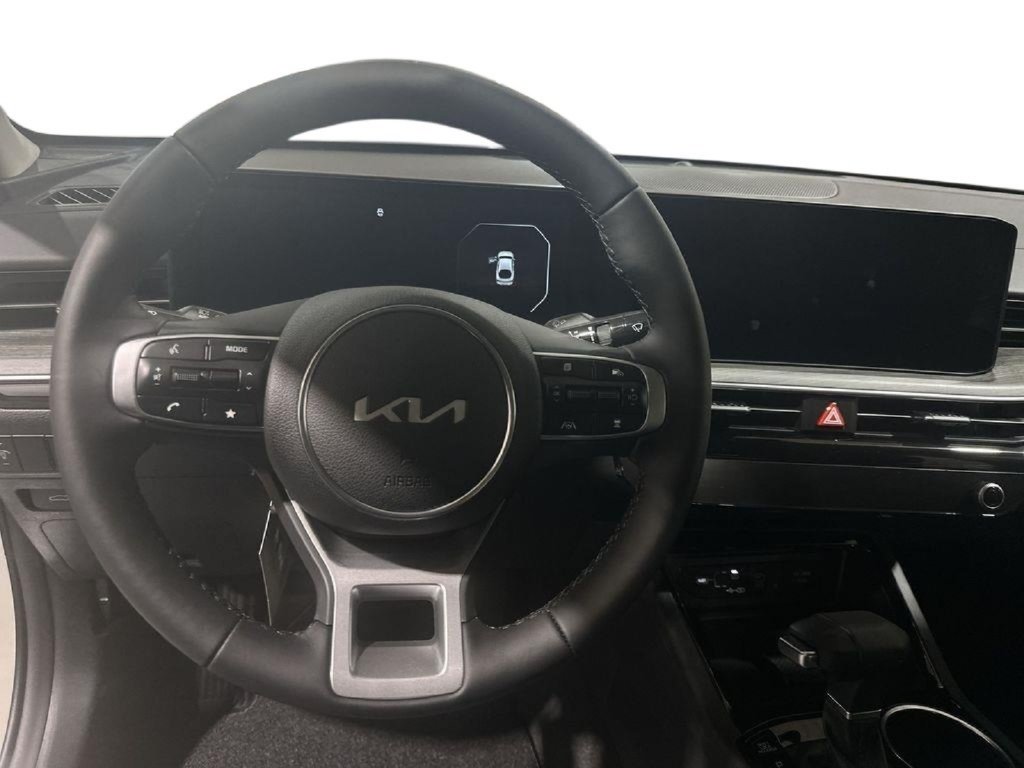 New 2026 Kia K5 EX FWD image 10