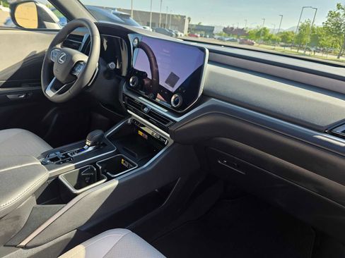 New 2026 Lexus TX 350 AWD image 12