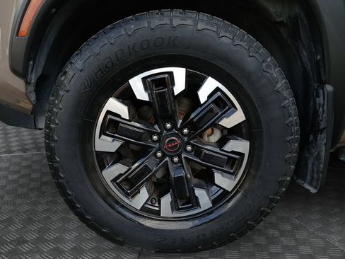 Used 2023 Nissan Frontier PRO-4X w/ Pro Convenience Package AWD/4WD image 23