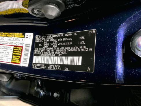 Used 2024 Toyota Highlander XSE image 37