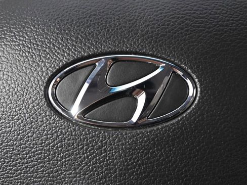 Used 2018 Hyundai Sonata SEL w/ Tech Package 04 image 34