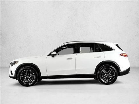 New 2026 Mercedes-Benz GLC 300 GLC 300 image 9