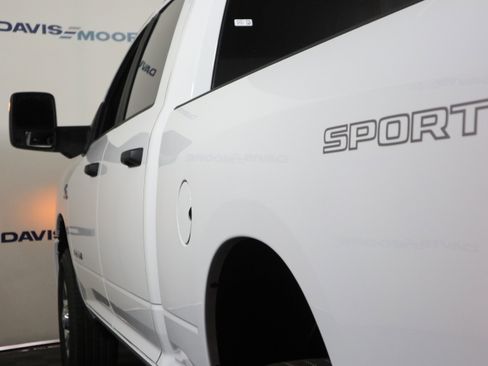 New 2026 RAM 2500 Big Horn AWD/4WD image 10