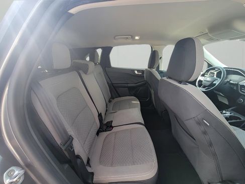 Used 2021 Ford Escape SE image 30