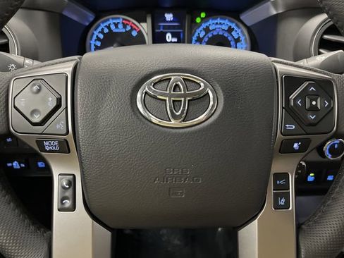 Used 2023 Toyota Tacoma SR5 w/ Technology Package AWD/4WD image 14