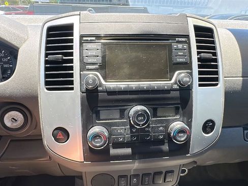 Used 2015 Nissan Frontier SV w/ SV Value Truck Package RWD image 47