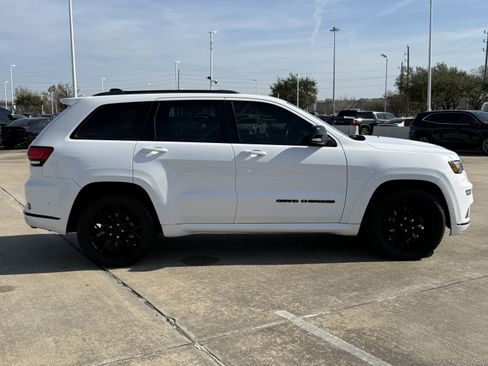 Used 2021 Jeep Grand Cherokee Limited X image 3