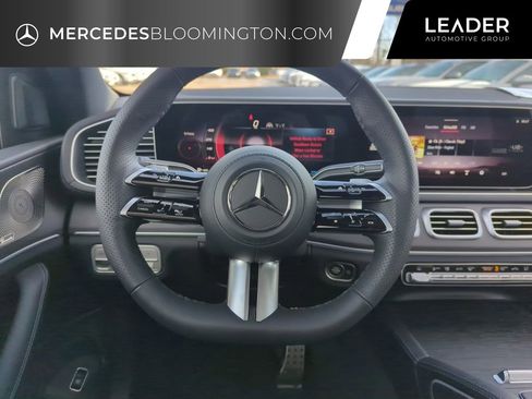 Used 2025 Mercedes-Benz GLS 450 4MATIC image 18