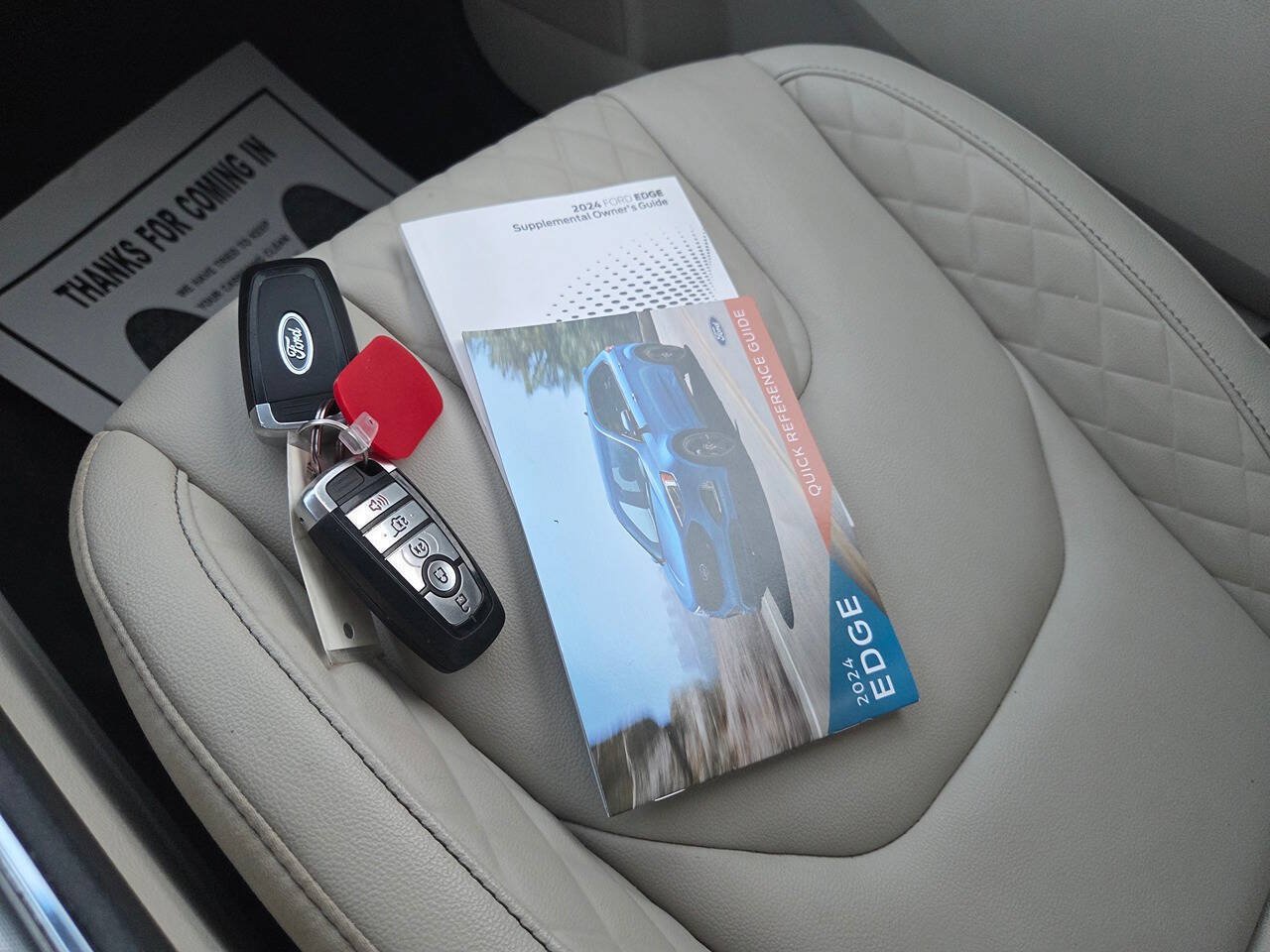 Used 2024 Ford Edge Titanium AWD/4WD image 11