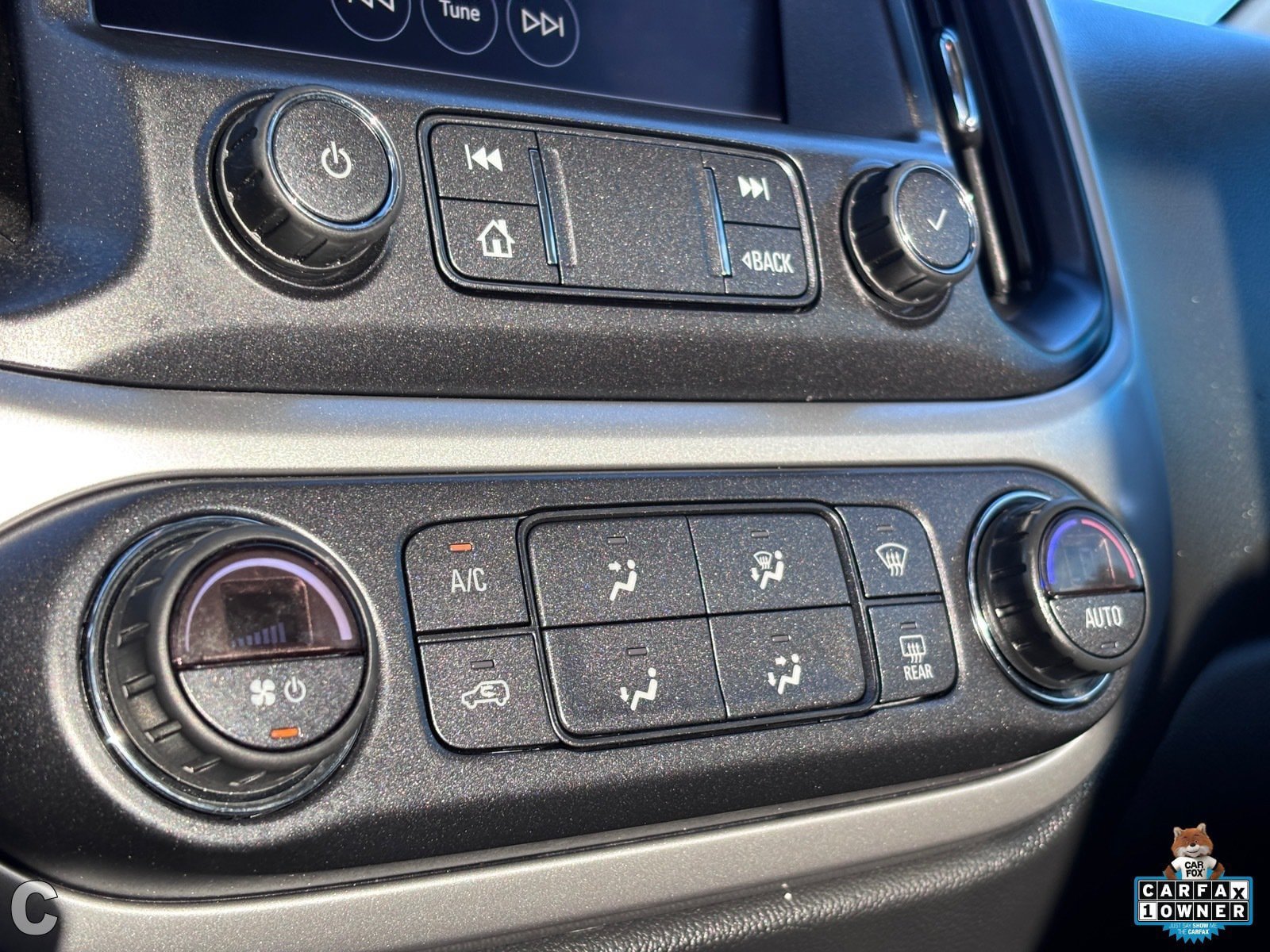 Used 2021 Chevrolet Colorado ZR2 AWD/4WD image 24