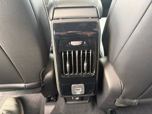 New 2026 Jeep Compass Limited image 32