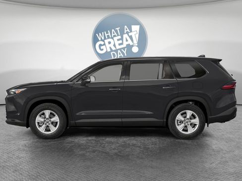 New 2026 Toyota Grand Highlander AWD image 3