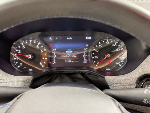 Used 2022 Jeep Compass Latitude FWD image 19