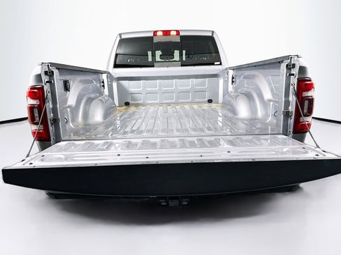 Used 2024 RAM 2500 Laramie w/ Safety Group image 27