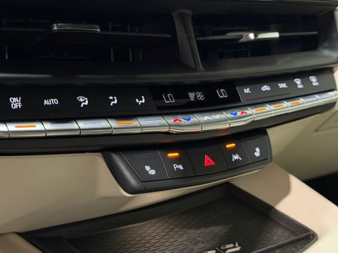 Certified 2026 Cadillac CT4 Luxury RWD image 28