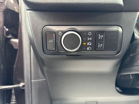 Used 2023 Ford Escape Active image 29