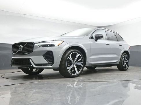 Used 2024 Volvo XC60 B5 Ultimate w/ Protection Package Premier AWD/4WD image 42