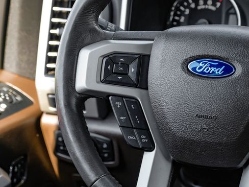 Used 2020 Ford F150 King Ranch w/ Equipment Group 601A Luxury AWD/4WD image 18