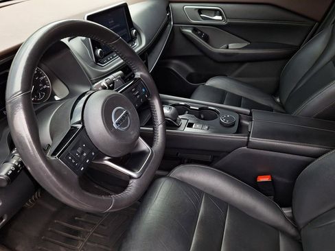Used 2021 Nissan Rogue SL image 10