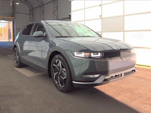 Used 2024 Hyundai Ioniq 5 SEL image 6