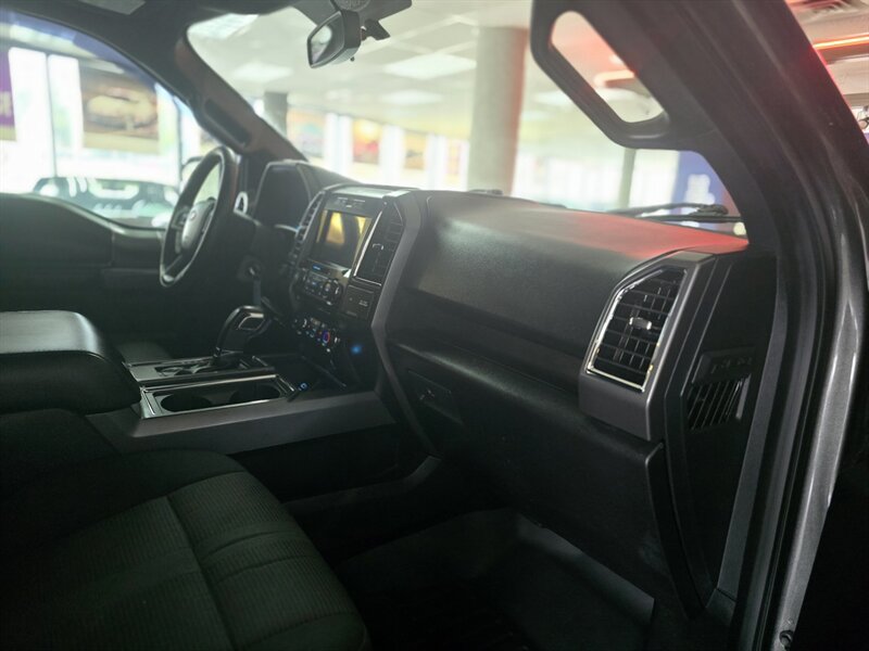 Used 2017 Ford F150 XLT w/ Equipment Group 302A Luxury AWD/4WD image 13
