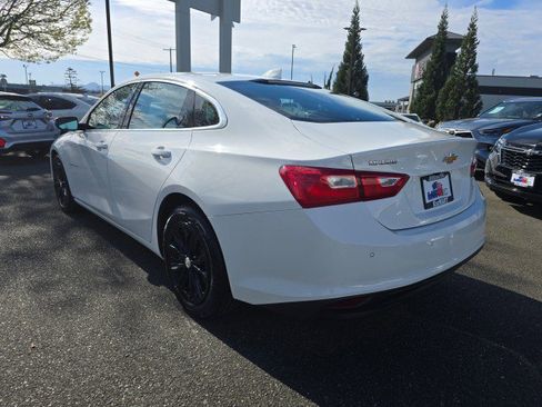 Used 2024 Chevrolet Malibu LT FWD image 5