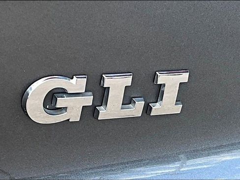 Used 2017 Volkswagen Jetta GLI image 26