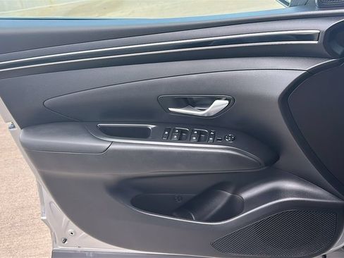 Certified 2024 Hyundai Tucson SEL FWD image 19